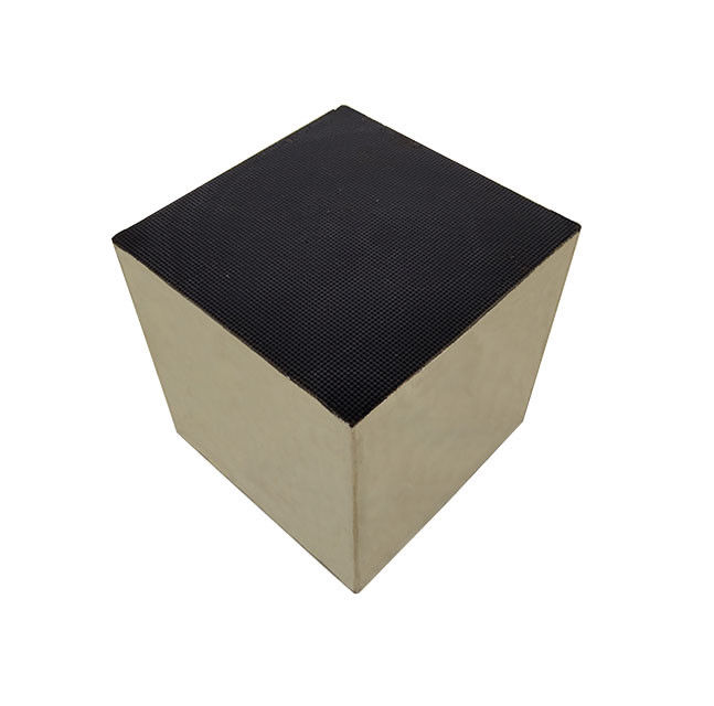 Zeolite $cu χαλκού Zeolite καταλύτης οξειδίων σιδήρου για τον αυτοκίνητο έλεγχο εκπομπής NOX diesel