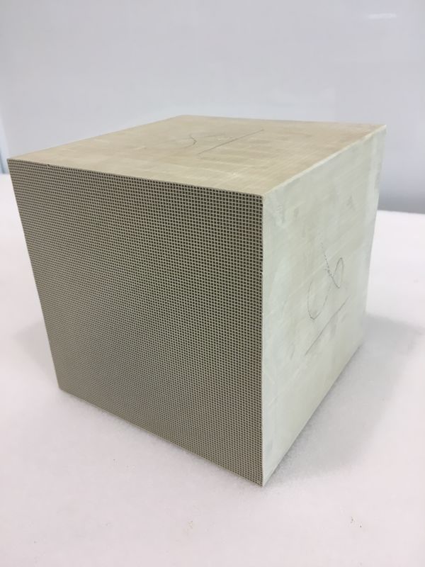 Cordierite Denitration καταλυτών SCR Denox λεβήτων αερίου καταλυτών οξειδίων μολυβδαίνιο-βαναδίου